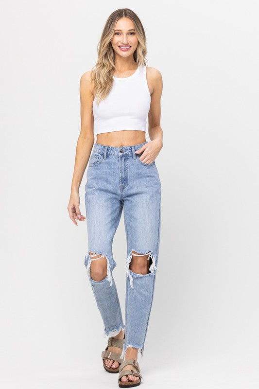 HIGH RISE KNEE BLOWOUT BOYFRIEND