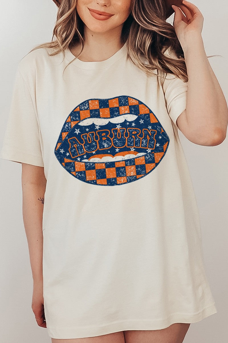 AUBURN LIPS TEE
