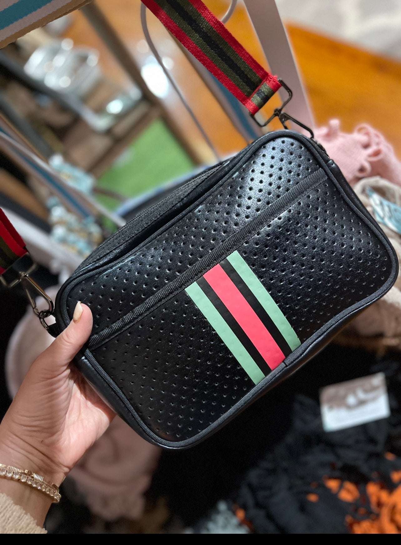 NEOPRENE CROSSBODY BAGS