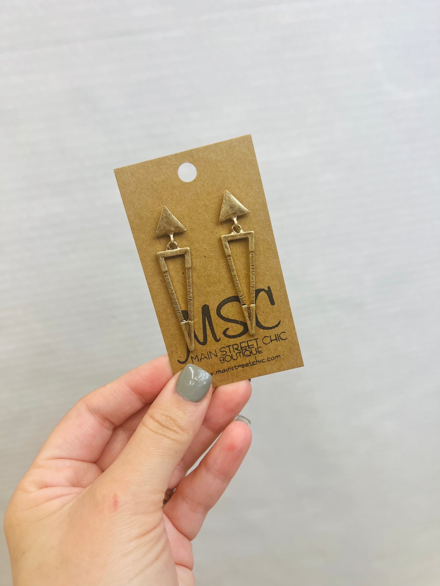 WORN GOLD TRIANGLE DANGLE EARRING