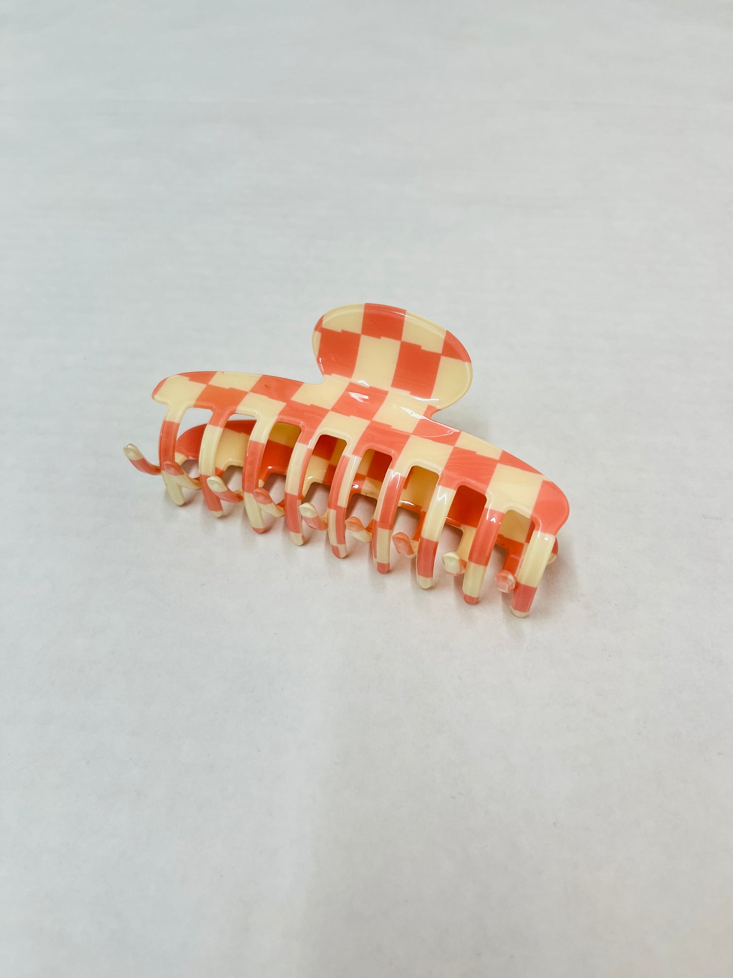 CHECKERED HAIR CLIPS