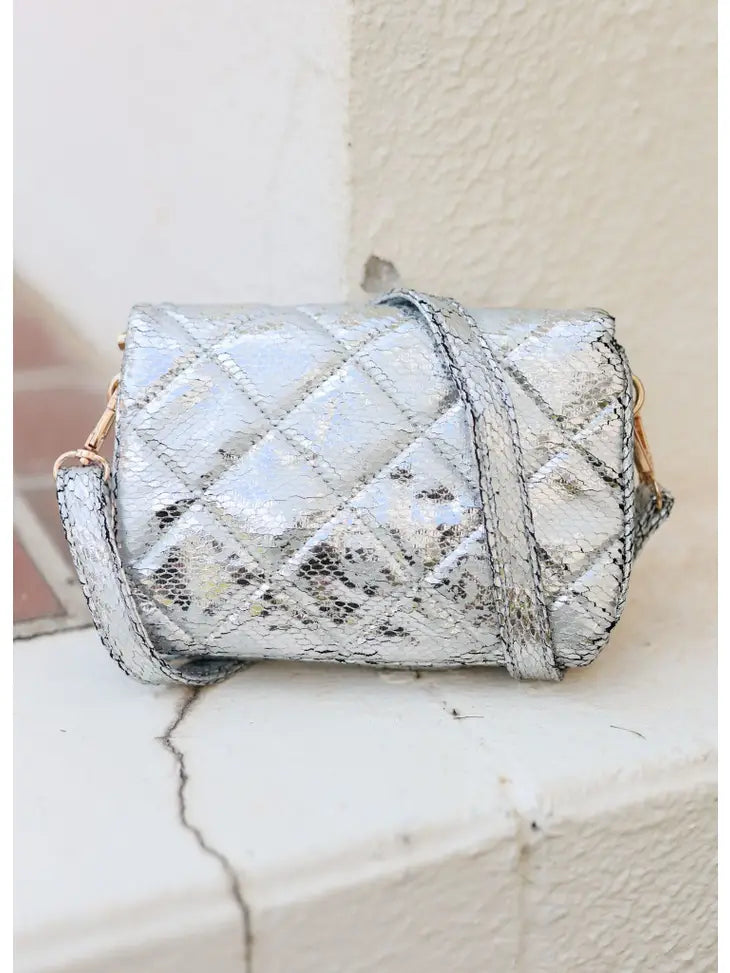 VERONICA QUILTED CROSSBODY - SILVER FLECK