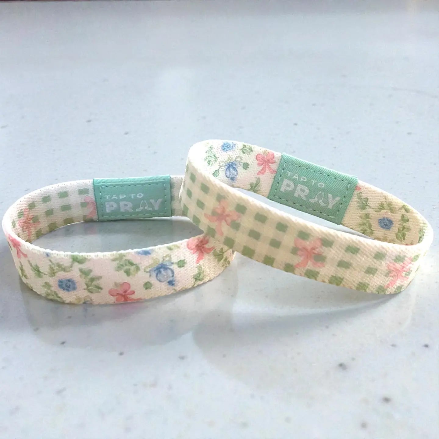 TAP TO PRAY WOMEN'S WRISTBANDS