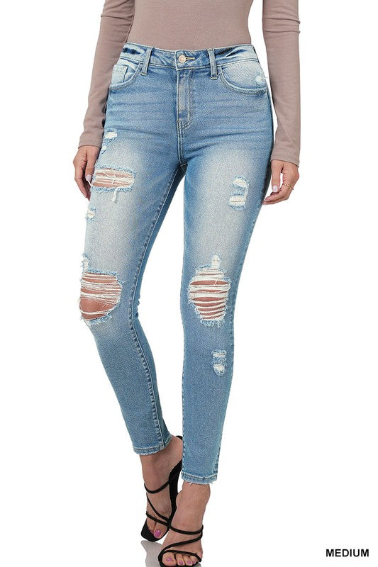 ACTIONS SPEAK JEANS