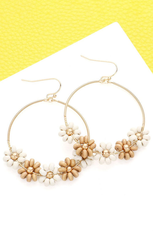 WOOD BEADED FLOWER EARRINGS