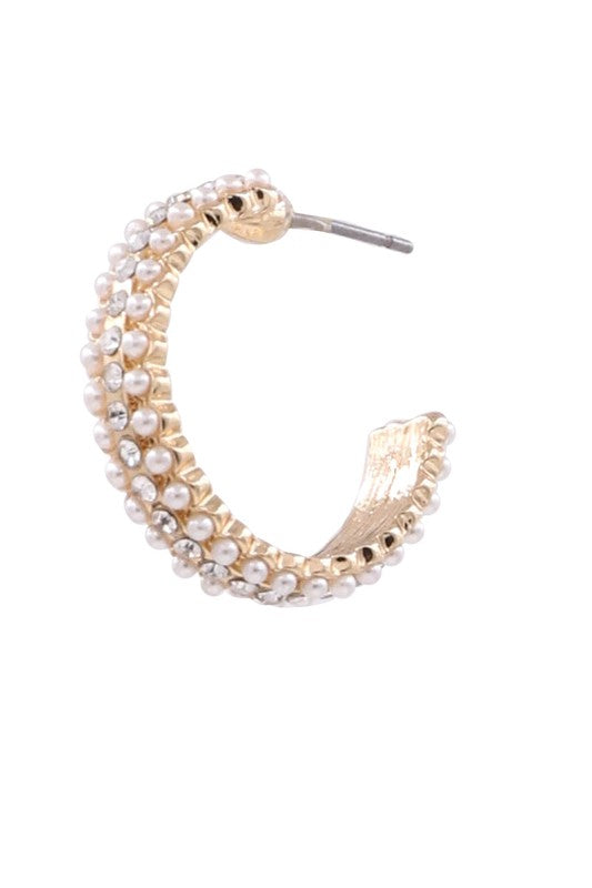 CREAM PEARL OPEN HOOP EARRINGS