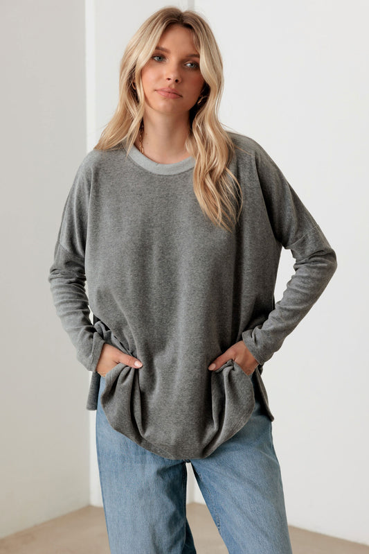 MERRY AND MODERN TOP