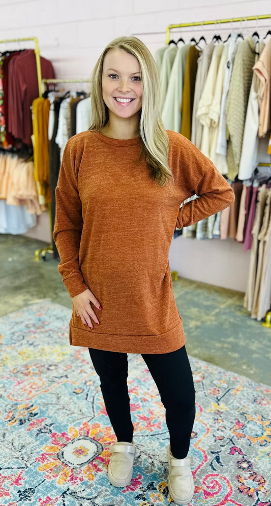 GOLDEN HOUR GLOW TOP