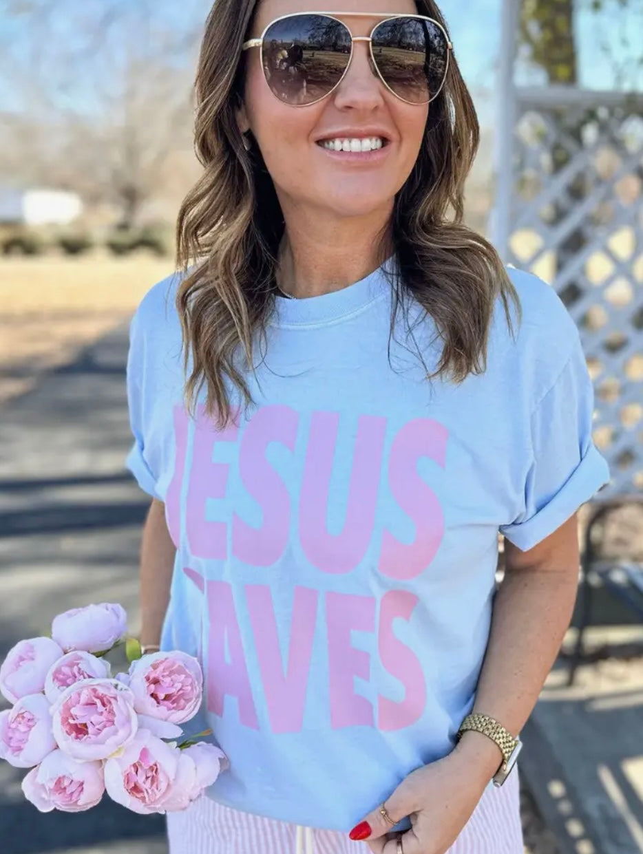 JESUS SAVES TEE