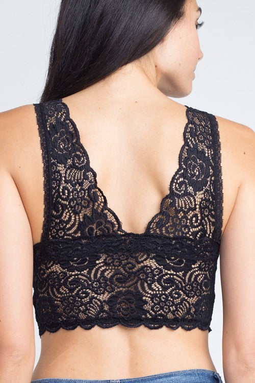 SEAMLESS LACE PADDED BRALETTES