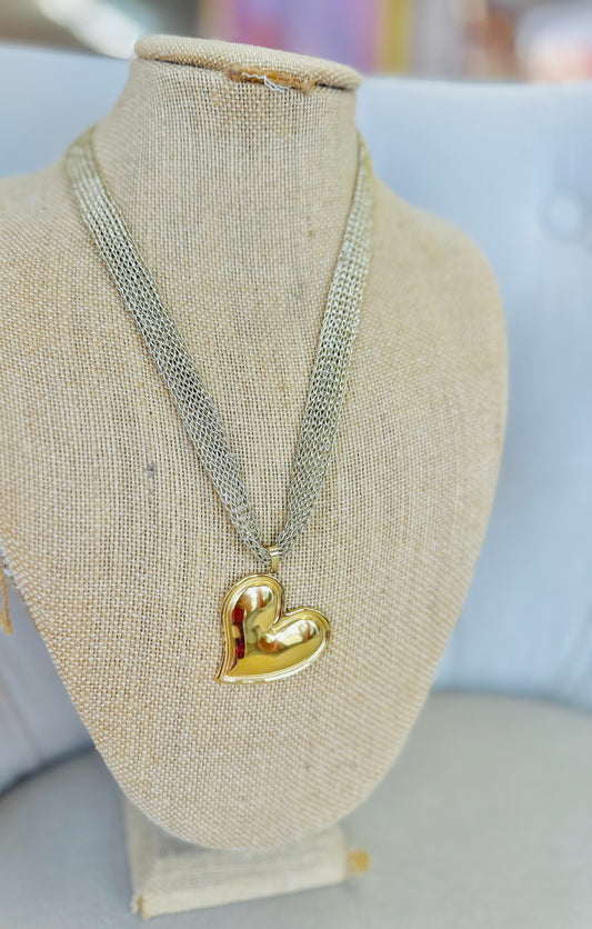 GOLD HEART DROP NECKLACE