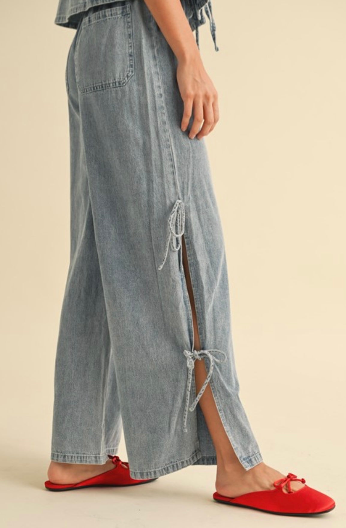 BOWTIFUL PANTS
