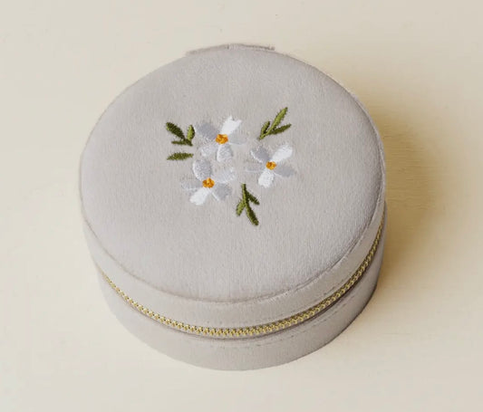 DARLING EFFECT GREY VELVET JEWELRY CASE
