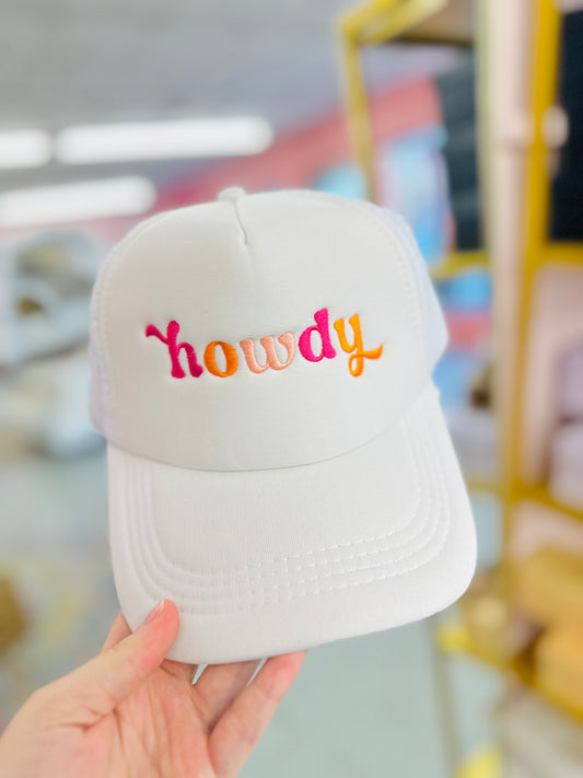 DARLING EFFECT HOWDY TRUCKER HAT