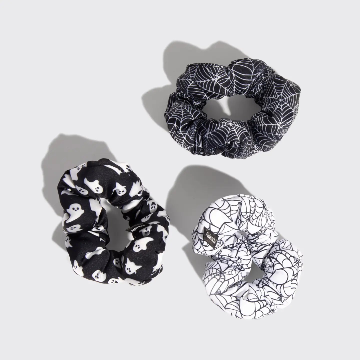 KITSCH CLOUD SPIDERWEB SCRUNCHIES