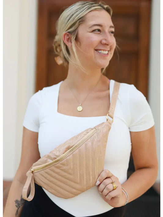 CHARLOTTE BELT BAG - NUDE PATENT