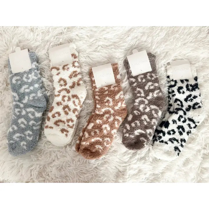 LEOPARD PRINT COMFY SOCKS