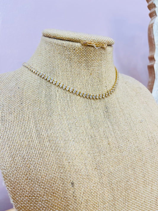 SMALL DIAMOND NECKLACE