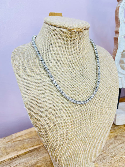 LARGE DIAMOND NECKLACE