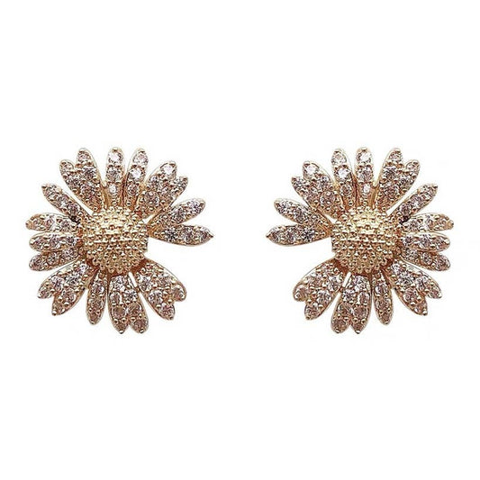 The Southern Stripe - He Loves Me, He Loves Me Not Pave Daisy Stud Earring