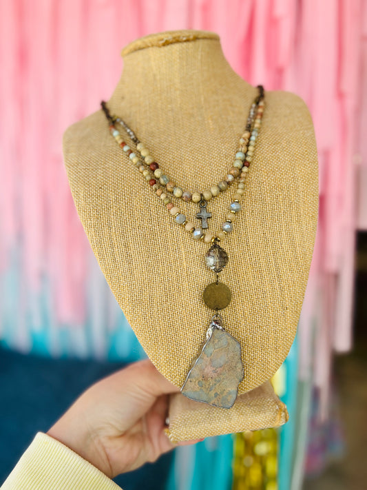 KAIAH NECKLACE